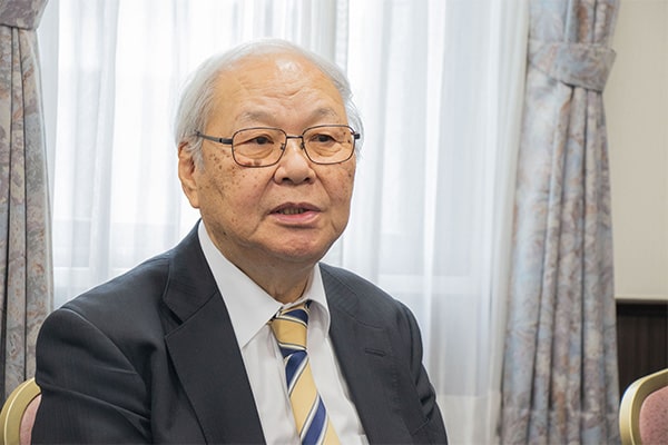 生涯現役で働くことは周りを幸せにするのか
